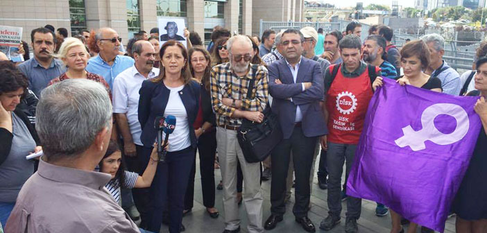 Özgür Gündem trials start: first hearing postponed